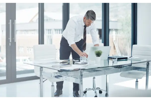 Creating a Positive First Impression Why Cleanliness Matters in Commercial Spaces