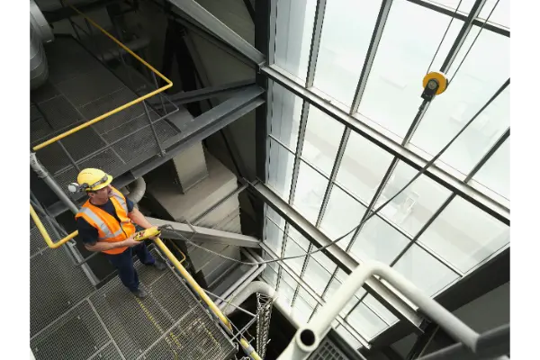 The Benefits of Professional Commercial Building Cleaning Services