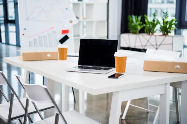The Impact of a Clean Office on Employee Morale and Success