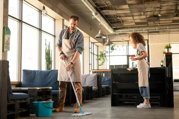 How to Choose the Right Commercial Cleaning Company for Your Business