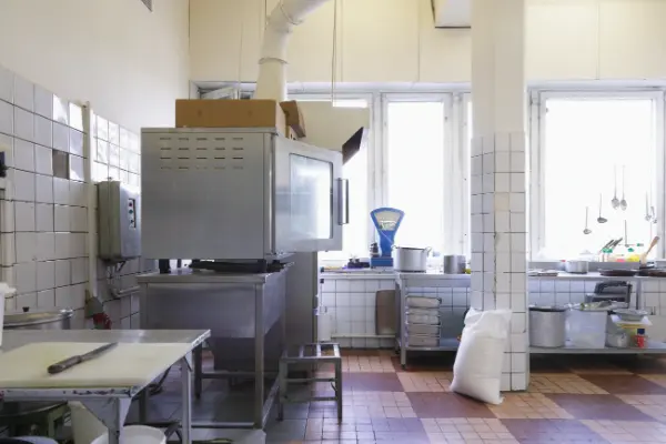 The Complete Guide to Kitchen Duct Cleaning for Restaurants and Commercial Kitchens