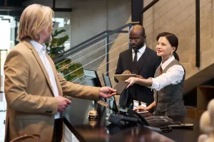 The Role of Technology in Enhancing Concierge Services