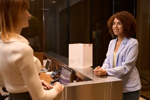 Tips for Providing Outstanding Front Desk Reception Services