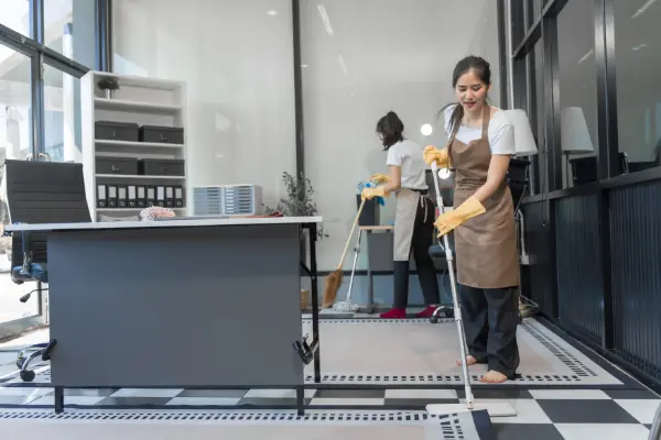 Top Benefits of Hiring a Professional Commercial Cleaning Service