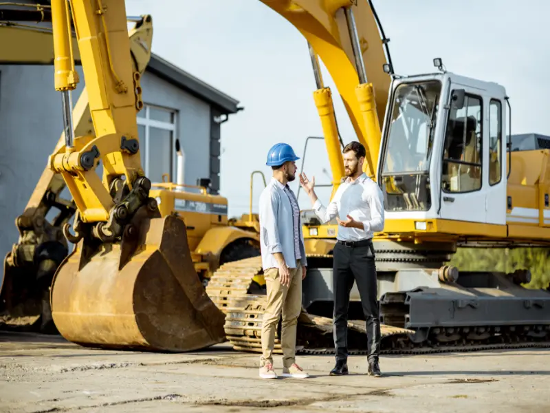 builder with a sales consultant at the shop with h 2026 01 08 23 43 53 utc